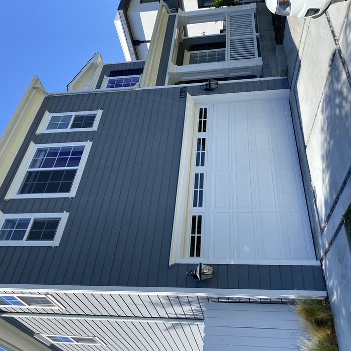 Different angle of the front