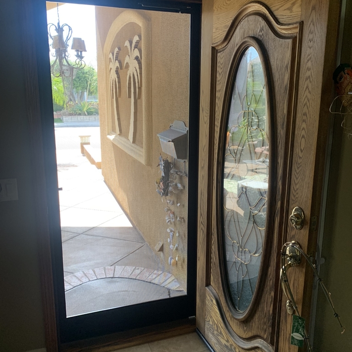 &ldquo;Vista&rdquo; Swing Door
