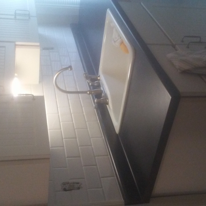 tile back splash, countertops