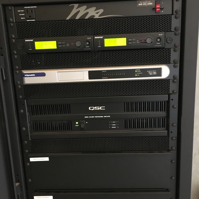 Audio / Video Rack Equipment