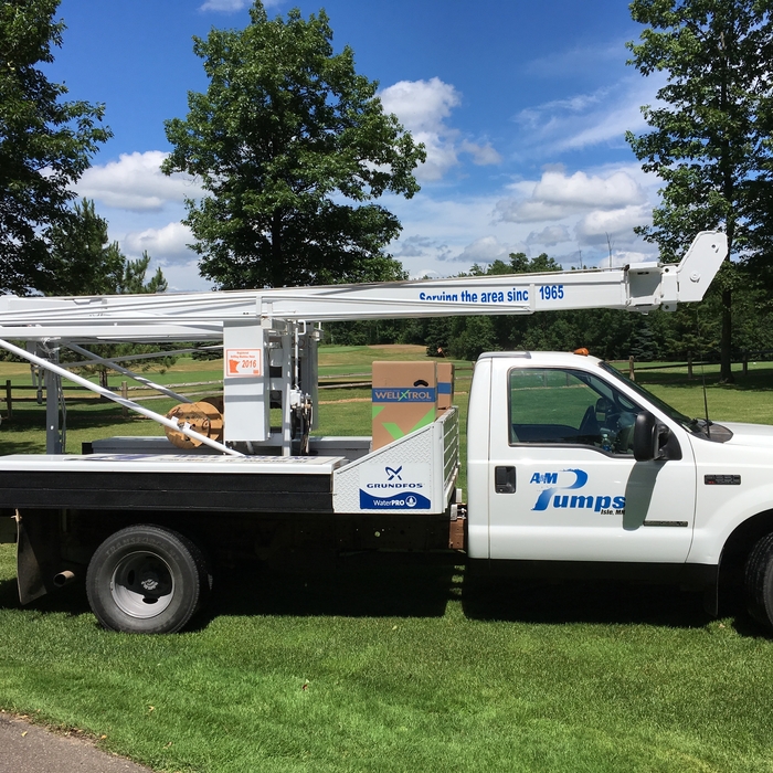 Service and repair truck