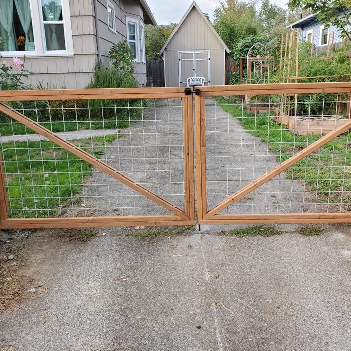 Wood Framed Wire Fencing Installation
