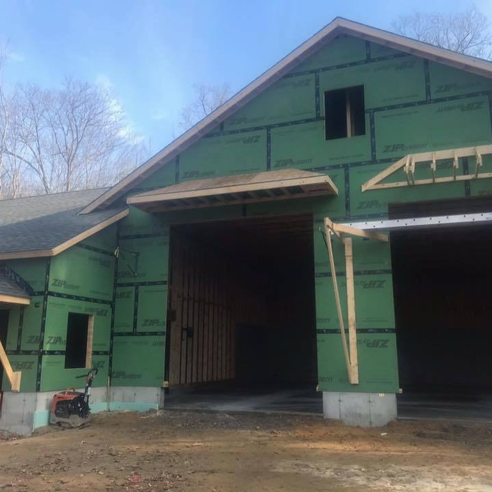 Garage/Workshop