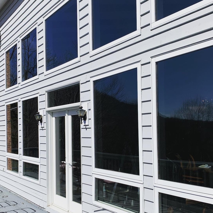 Exterior with N1050