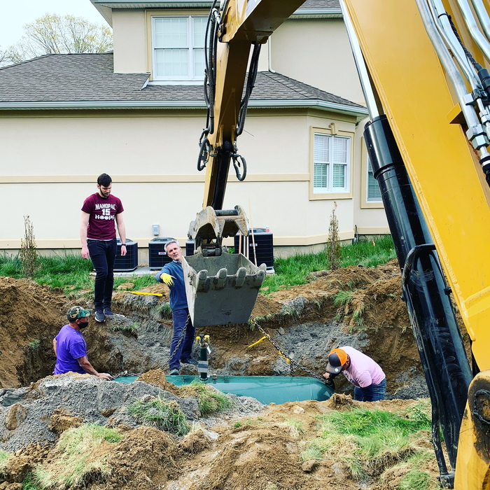 Trench &amp; Setting the tank