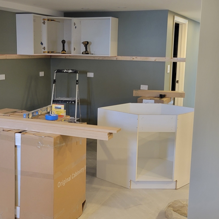 Kitchen renovation by Iktinos Art &amp; Designs
