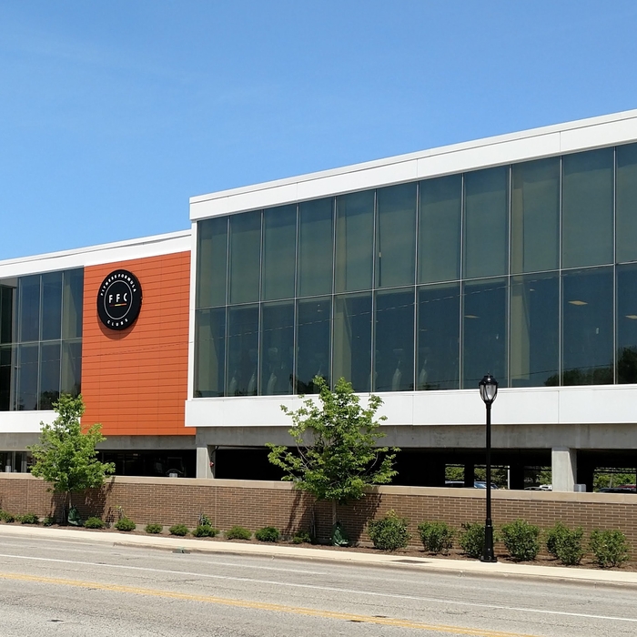 Fitness Formula Park Ridge - LLumar DR-35