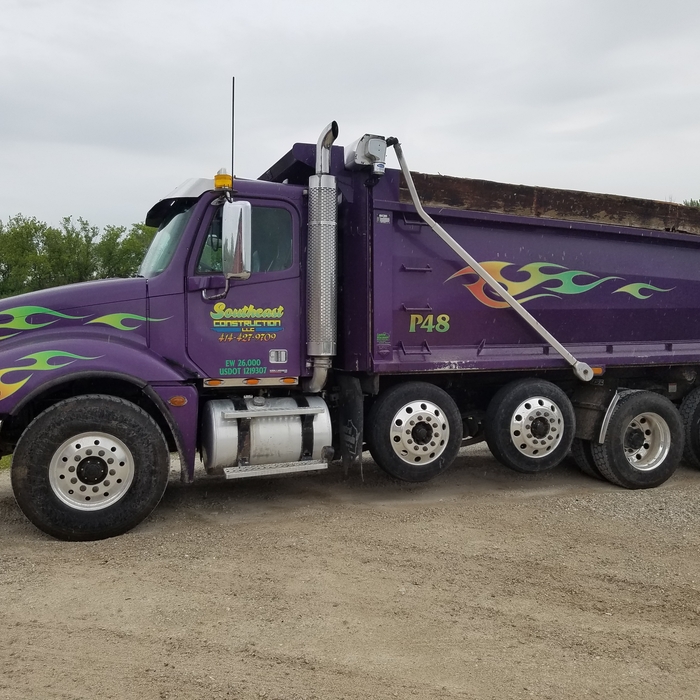 Southeast construction llc DumpTruck